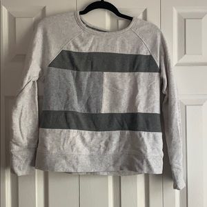 Tommy Hilfiger sweater